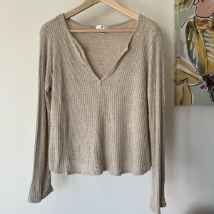 Socialite Henley tee